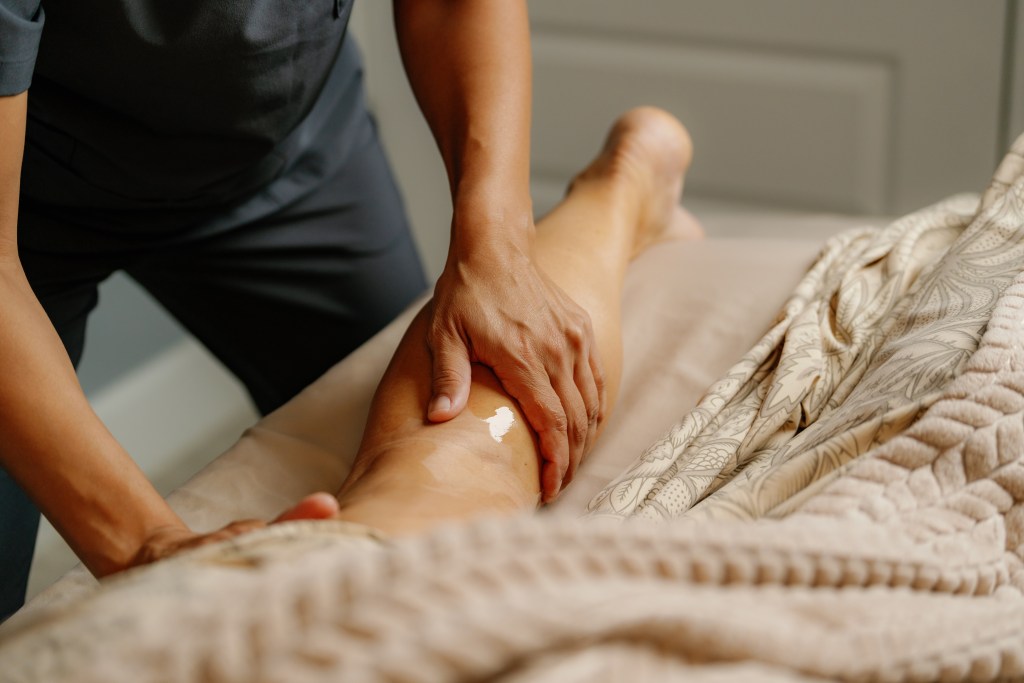 Menstrual Cramp Relief Massage: Effective Massage Therapy During Your Period