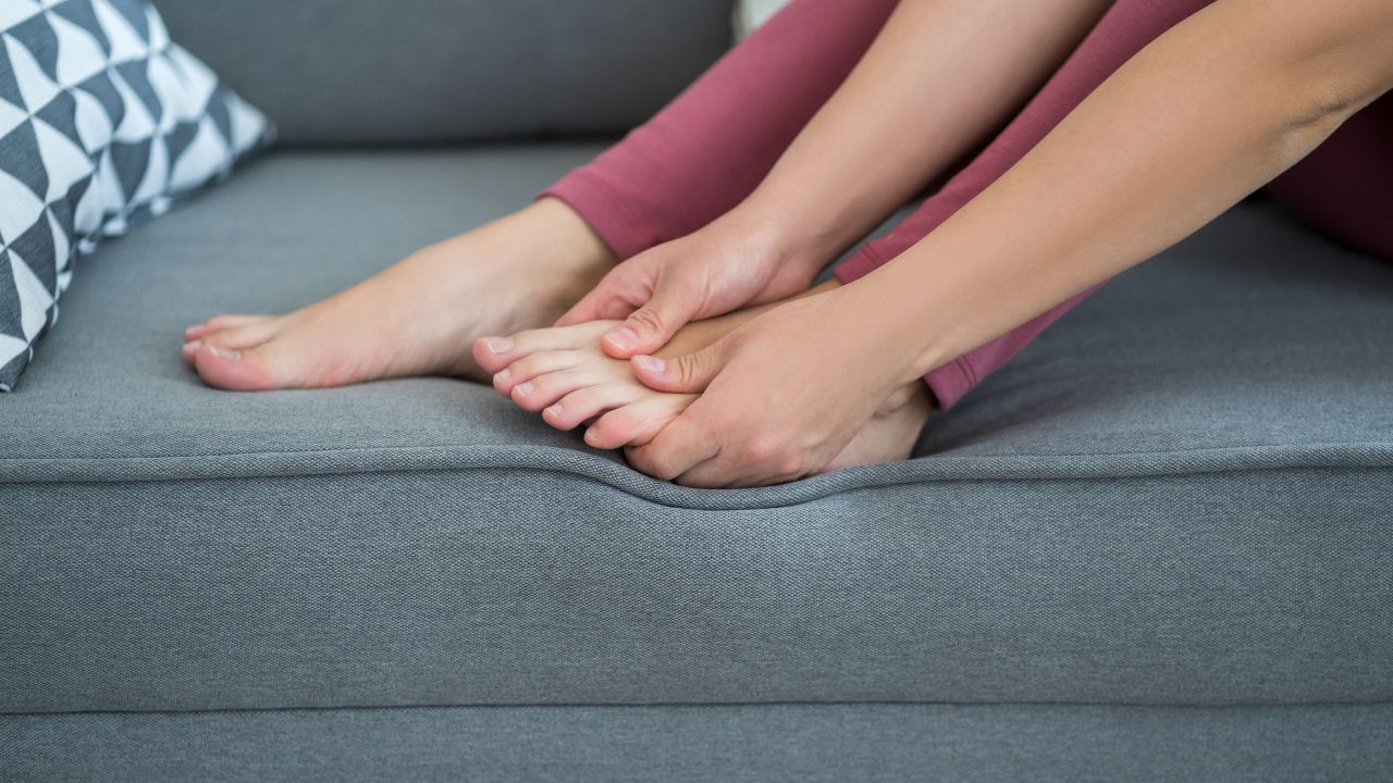 What Complementary Therapies Enhance Massage Benefits for Plantar Fasciitis?