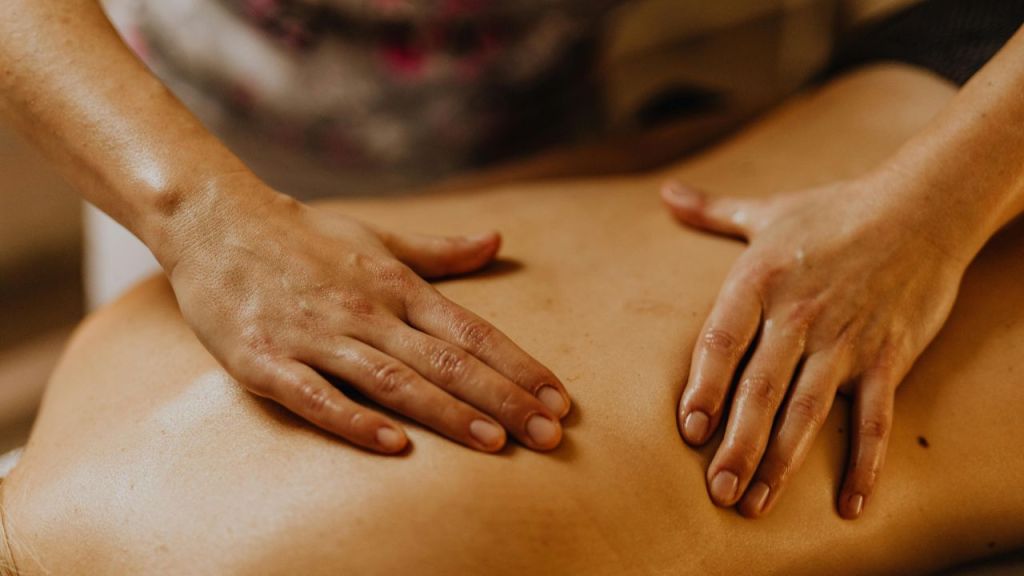 Why Massage Is Good for You: Discover the Benefits and How to Experience Them